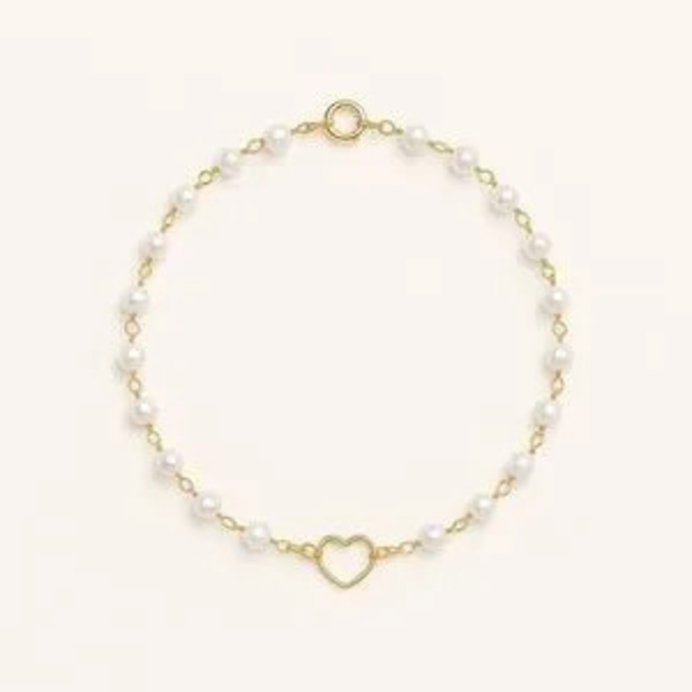 Gold Heart & Pearl Beaded Bracelet | Dainty Romantic Jewelry